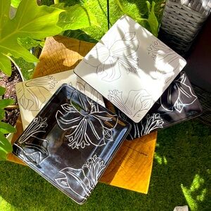 Laurie Gates Vintage Plates, Designer Set, Antilles Black and White Floral Plate